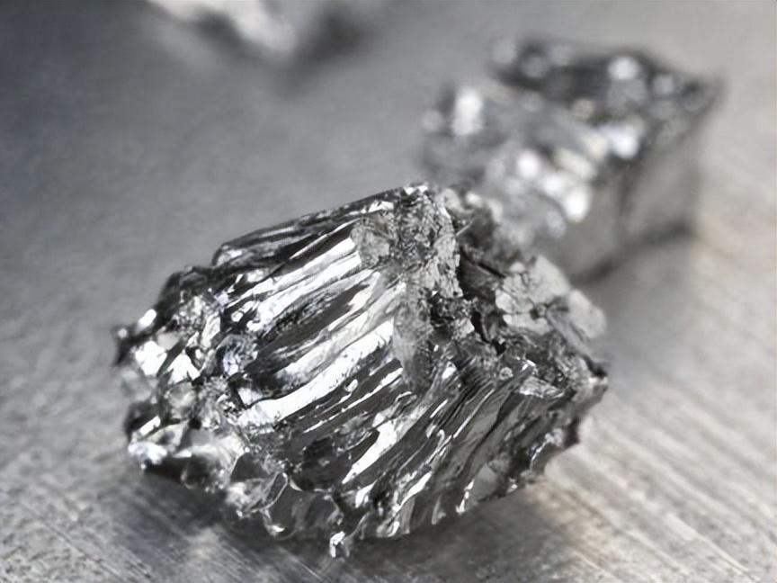铂族金属的基本性质和用途